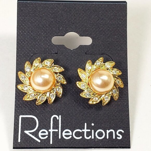 Women's Stylish Polished Gold tone Sparkling Crystal Stud Earrings - Size 0.5-in - Picture 1 of 7